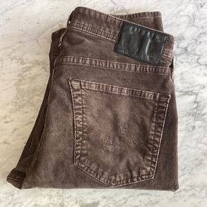 AG The Matchbox cords 34x33 brown